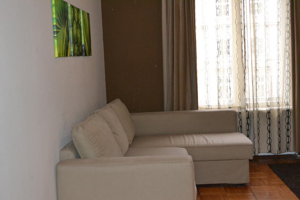 Goldfisch Apartment Hoher Markt Vienna Luaran gambar