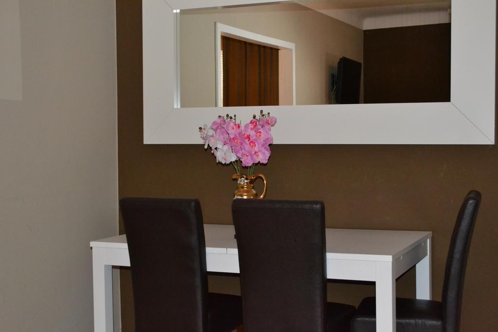Goldfisch Apartment Hoher Markt Vienna Luaran gambar